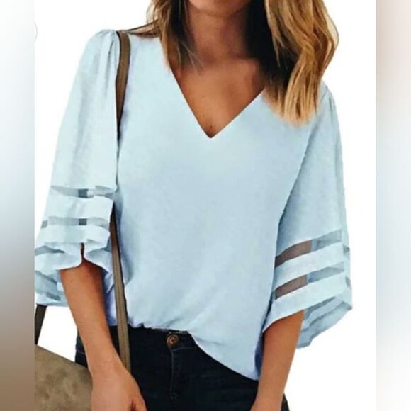 Prolystyles v neck bell sleeve top - Picture 1 of 4